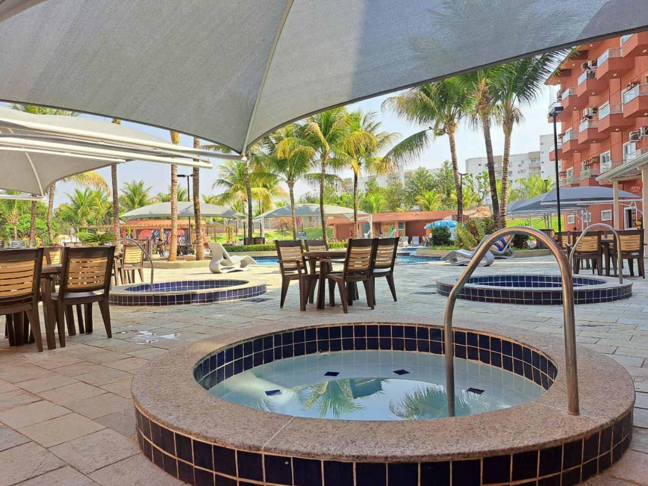 Lagoa Quente Hotel E Parque Caldas Novas Eksteriør billede